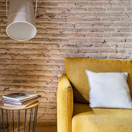 Aston - Todo El Encanto Del Casco Viejo De Apartman *