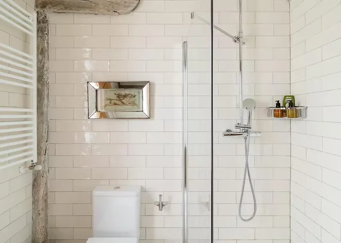 Aston - Todo El Encanto Del Casco Viejo De Apartmán