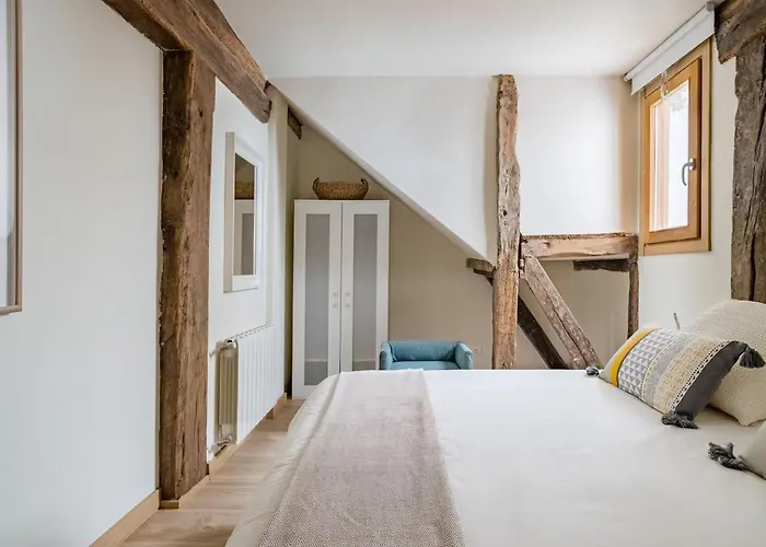 Apartamento Aston - Todo El Encanto Del Casco Viejo De *